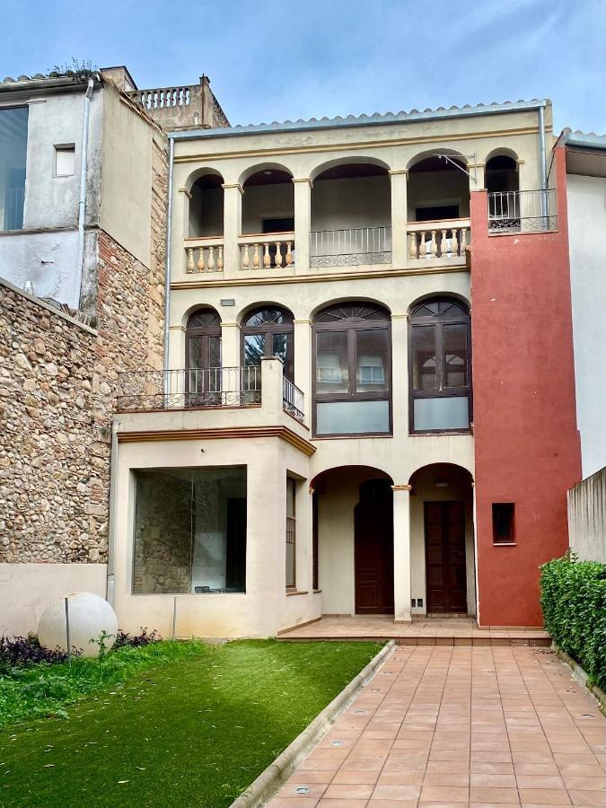 Ca N'Arago, Edificio Modernista Del Arquitecto Rafael Maso Apartman Santa Coloma de Farners Kültér fotó